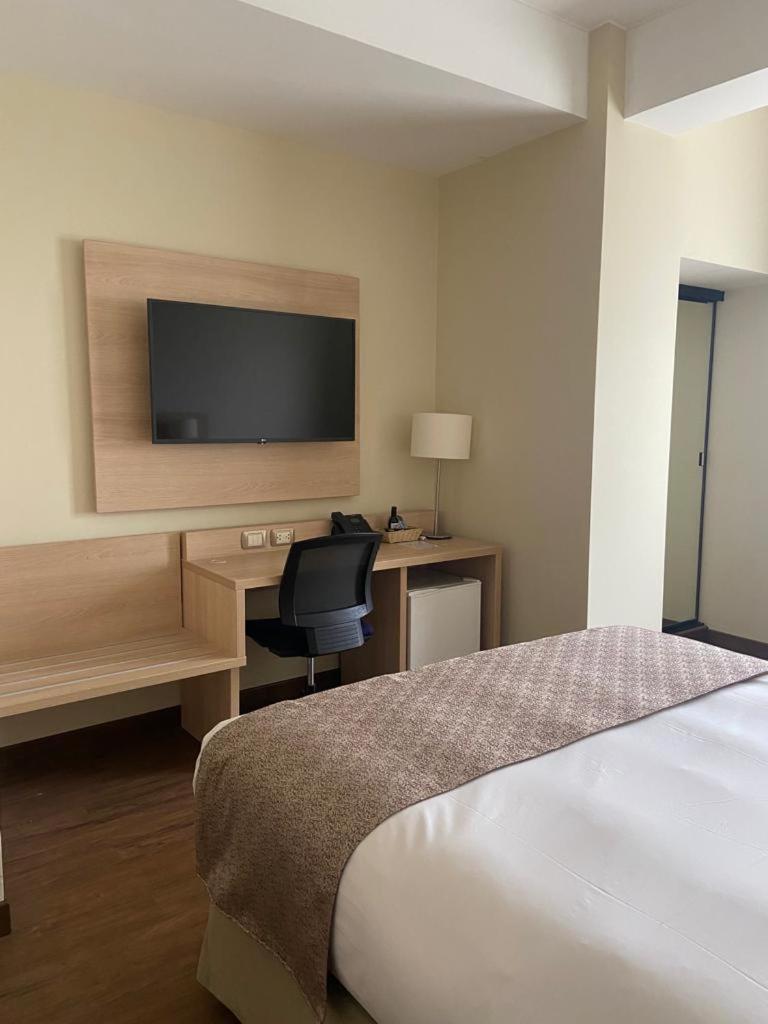 Del Prado Hotel リマ エクステリア 写真